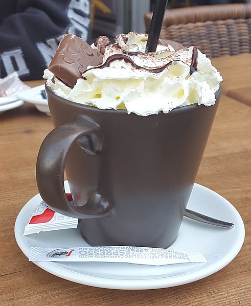 File:Chocolat chaudM (cropped).jpg