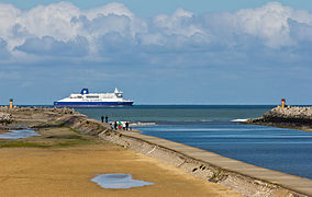 DFDS Delft Seaways, estuary of the river Aa near Gravelines-7919.jpg