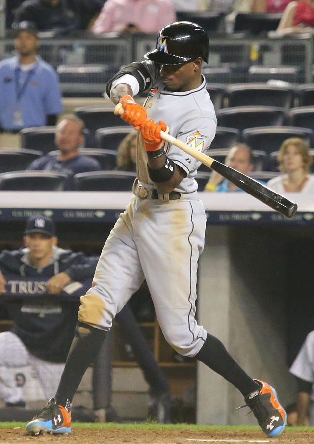 File:Dee Gordon on June 18, 2015.jpg - Wikipedia