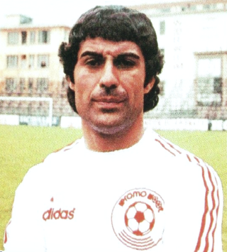 <span class="mw-page-title-main">Delio Onnis</span> Football player and manager (born 1948)