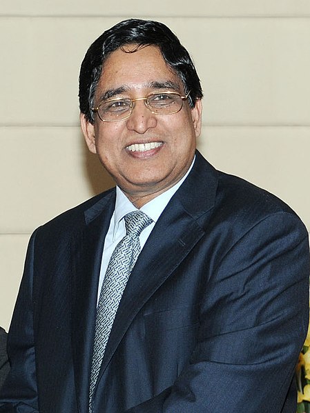 File:Dr. Muhammad Abdur Razzaque in New Delhi on February 12, 2011.jpg