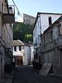   This file was uploaded with Commonist. Deutsch: Gjirokastra - Gasse mit (ehemaligem) Sportministerium source name:dscf_F30-2_011649_Gjirokastra_-_Gasse_mit_Sportministerium.jpg English: Gjirokastra - alley with (former) Ministery of Sports