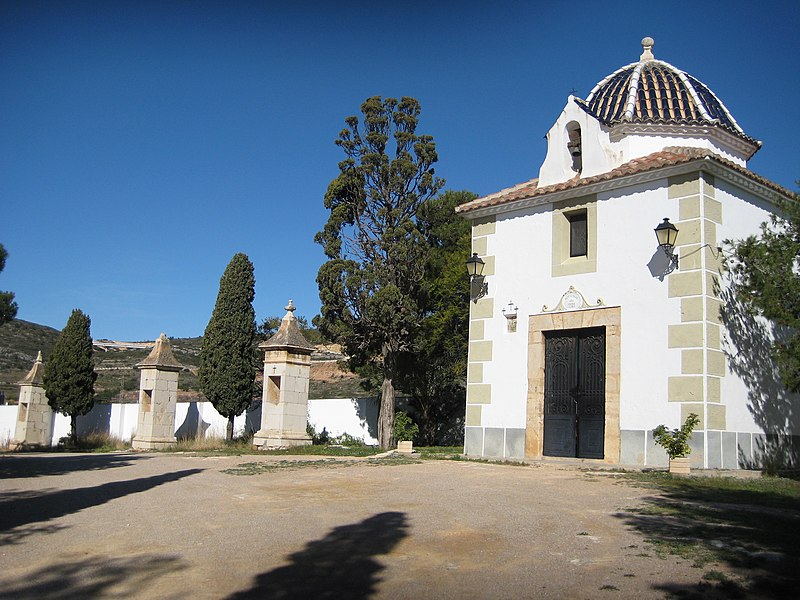 File:Ermita del Calvari de Torreblanca.JPG