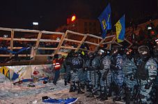 Euromaidan Night of 11 December 102.jpg