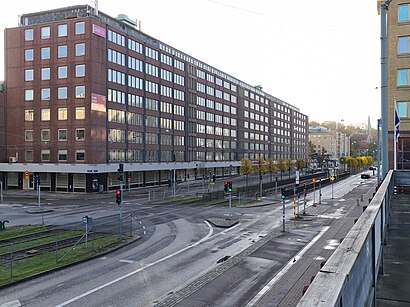 Vägbeskrivningar till Linnãstadens Bi med kollektivtrafik