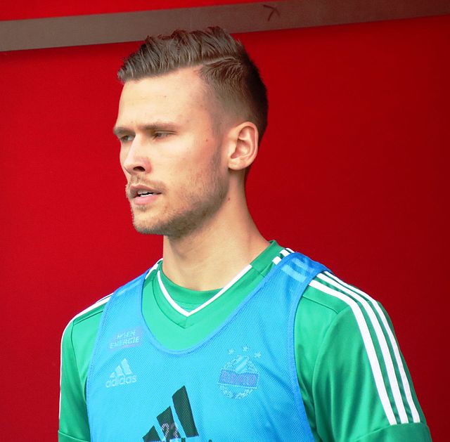 Arnór with Rapid Wien in 2017