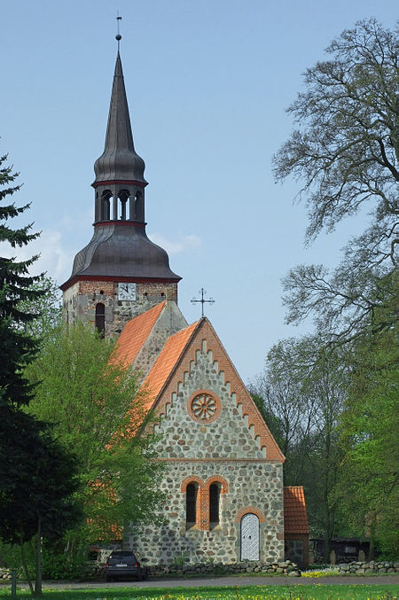 Feldsteinkirche semlow