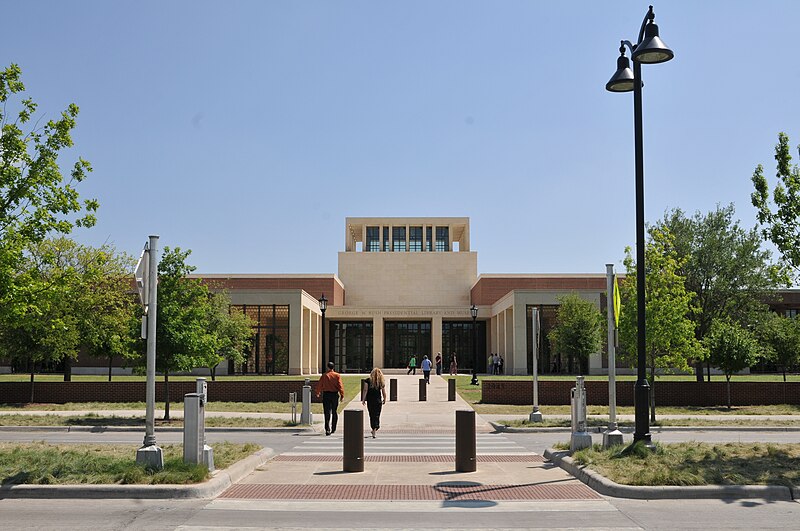 File:George W. Bush Presidential Center 081 - jpfagerback - 2013-04-28.JPG