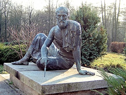 Bronze statue of Archimedes in Berlin