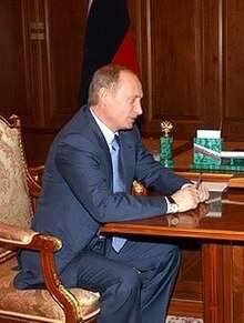 Govorin and Putin (05-01-2004) (cropped).jpg