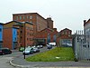 Hartford Works, Suthers Street, Oldham (geografický 3229357) .jpg