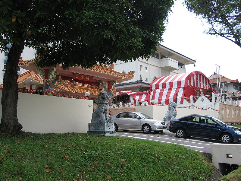 File:Hiap Tien Keng Leng Poh Tian Temple, Feb 06.JPG