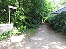 Hinweisschild wie Straßenschild Zum Strand am Rande von Flensburg-Mürwik-Solitüde Mai 2016, Bild 03.jpg