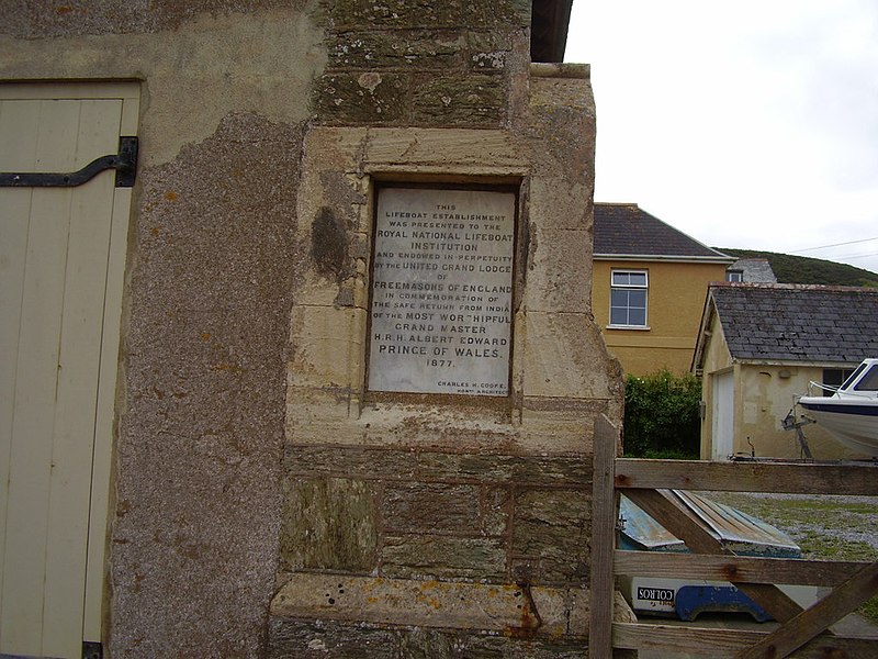 File:Hope Cove Lifeboat Station dedication stone - geograph.org.uk - 3146731.jpg