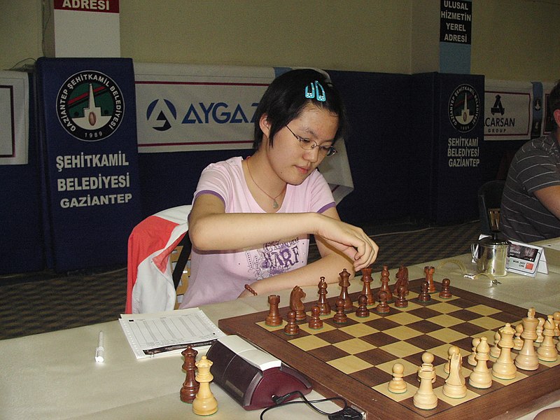 File:Hou Yifan.jpg