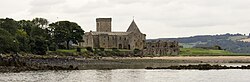 Inchcolm Abbey Panorama.jpg