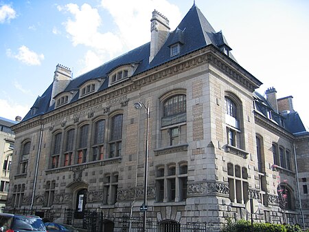 Institut-de-paleontologie-humaine-Paris.JPG