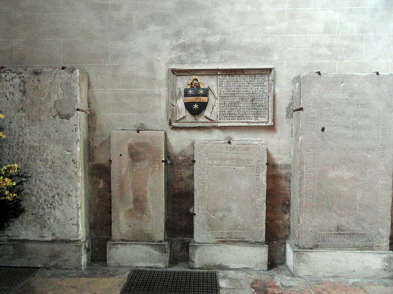 File:Interior - Cathédrale Saint-Vincent de Chalon-sur-Saône - DSC06116.JPG