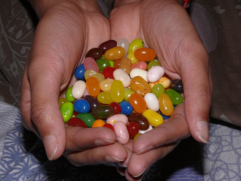 File:Jellybeans in cupped hands.jpg