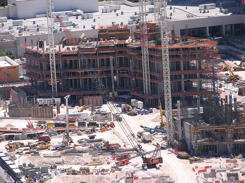 File:July-June07-CityCenter-SFS Mandarin Oriental Eiffel View.jpg