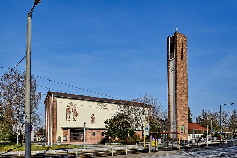 File:Kirche Zur Heiligen Dreifaltigkeit Stuttgart-Rot 01.jpg