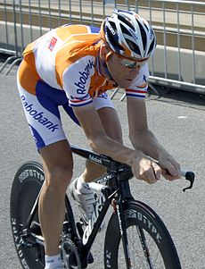 230px-Koos_Moerenhout_Tour_2010_prologue_training.jpg