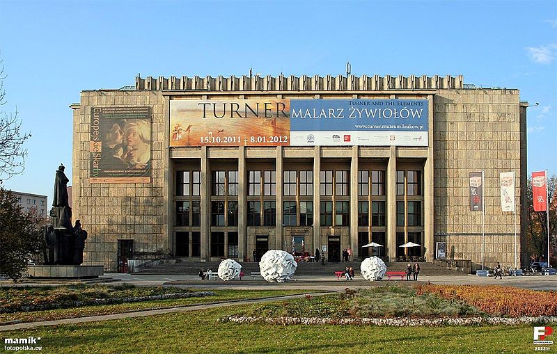 File:Kraków, Gmach Główny Muzeum Narodowego - fotopolska.eu (255211).jpg