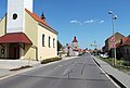Kuchařovice, náves (2017-08-05; 03).jpg