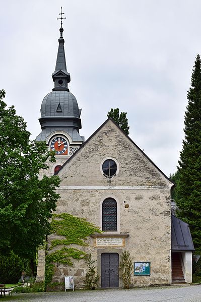 File:Laussa - Pfarrkirche - 2.jpg