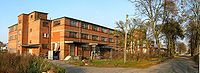 Adler & Oppenheimer 200px-Lederwerk_Neustadt-Glewe_Panorama