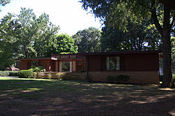 Lee y Helen George House Hickory Carolina del Norte.jpg