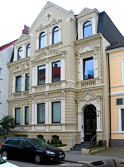 Lemförder Straße 8, Hannover, Blick auf das Gebäude von schräg rechts