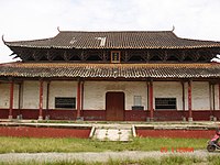 Het oude lyceumgebouw in Longchuan