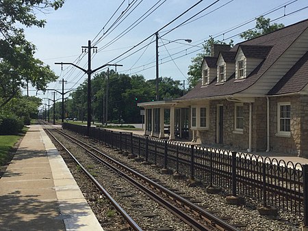 Lynnfield station (2)