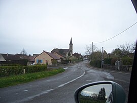 Una vista general de Marly-sur-Arroux