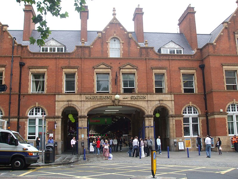 File:Marylebone station entrance.JPG