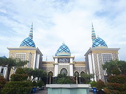 Baitul Hakim Mosque at day