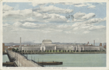 The then-new Cambridge campus, completed in 1916. The Harvard Bridge (named after John Harvard but otherwise unrelated to Harvard University) is in the foreground, connecting Boston to Cambridge. Massachusetts Institute of Technology, Boston, Mass (NYPL b12647398-74365) (cropped).tiff