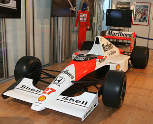 Макларен MP4 / 5B