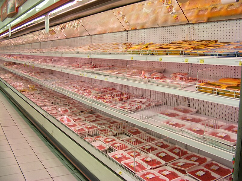 File:Meat packages in a Roman supermarket.jpg