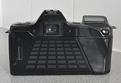 Minolta Dynax 7000i Analogue Film Camera, With Sigma 28-70mm Lens (8744224170).jpg