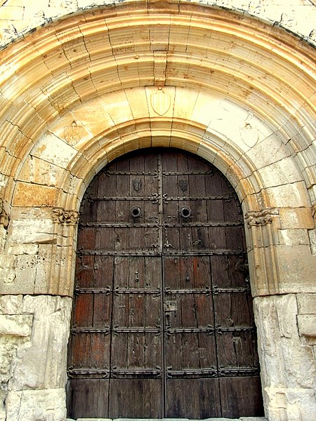 File:Monestir de Santes Creus (Aiguamúrcia) - 26.jpg