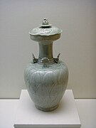 Funerary vase with lid (960-1127)