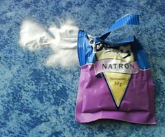 Natron (natriumbikarbonat) hevemiddel