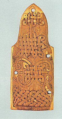 Cera (a tablet for teaching literacy) with a carved Rus' ornament. The reverse side. Novgorod. 12th century. Novgorod cera.jpg