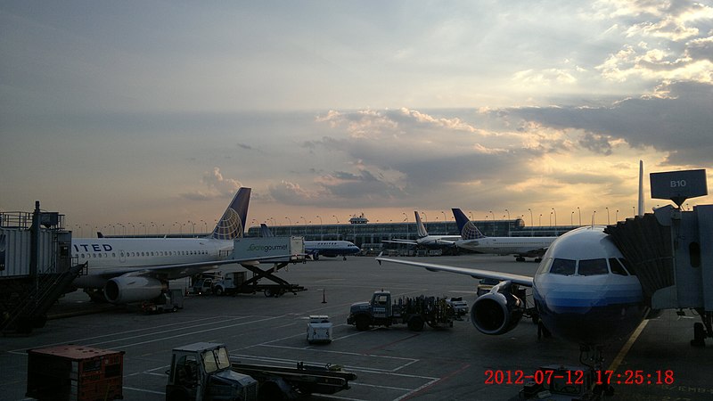 File:O'Hare, Chicago, IL, USA - panoramio (9).jpg