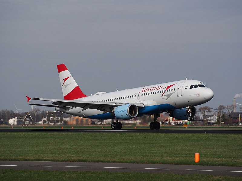 File:OE-LBO Austrian Airlines Airbus A320-214 at Schiphol (AMS - EHAM), The Netherlands pic2.JPG