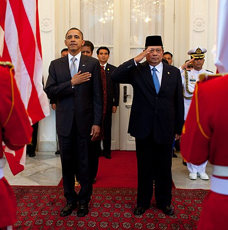 Yudhoyono and U.S. President Barack Obama at the Merdeka Palace in Jakarta, November 2010.