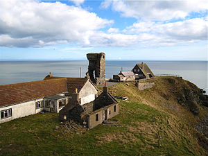 Rester af muren i Old Slains Castle