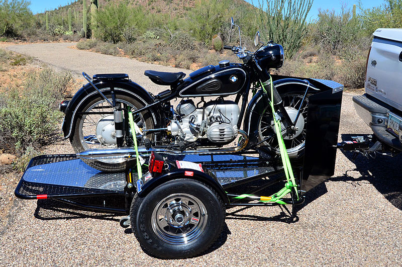 File:Open motorcycle trailer with motorcycle.jpg